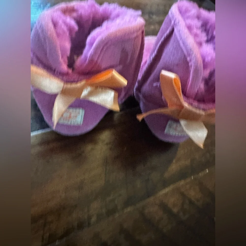 UGG Toddler Suede Boots Faux Fur Lined Bow Back Size 4/5